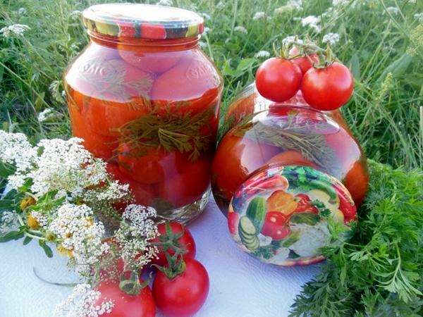 มะเขือเทศในขวด