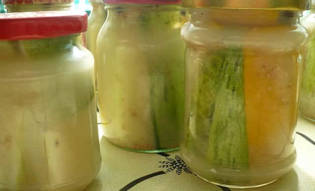 บวบในน้ำหมักมัสตาร์ด