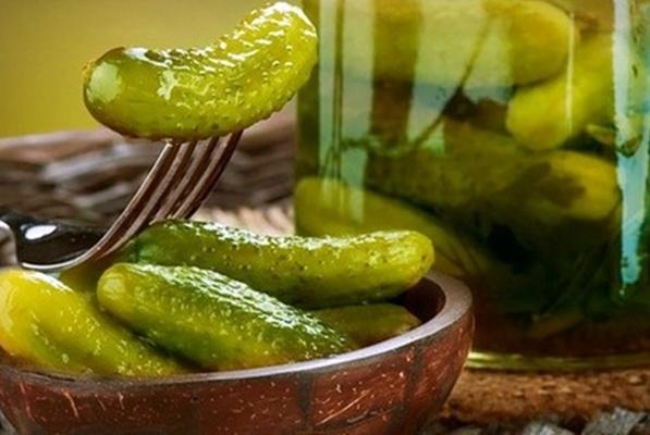 แตงกวาดอง