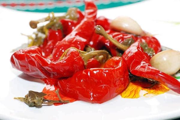 piments forts marinés