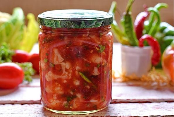 ดอกกะหล่ำในน้ำมะเขือเทศ