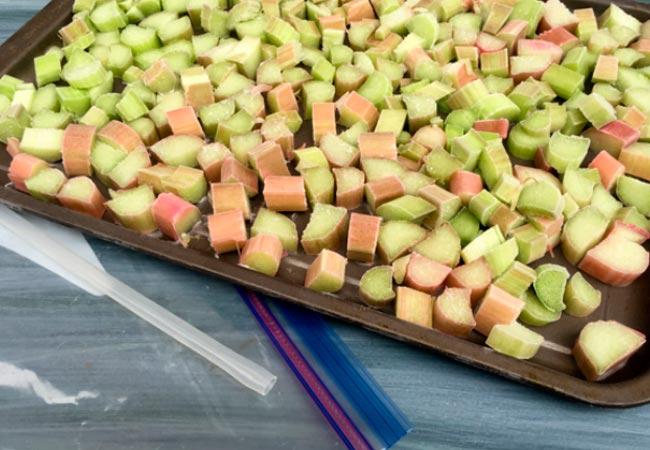 รูบาร์บแช่แข็ง