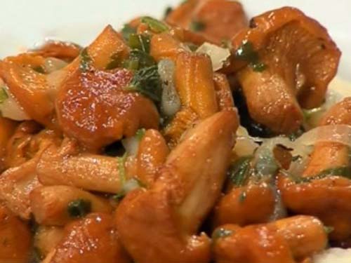 ซุปเห็ดแคนทาเรล