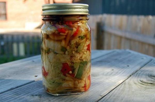 กะหล่ำปลีปักกิ่งกับผักในขวด