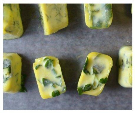 อารูกลาในน้ำมัน