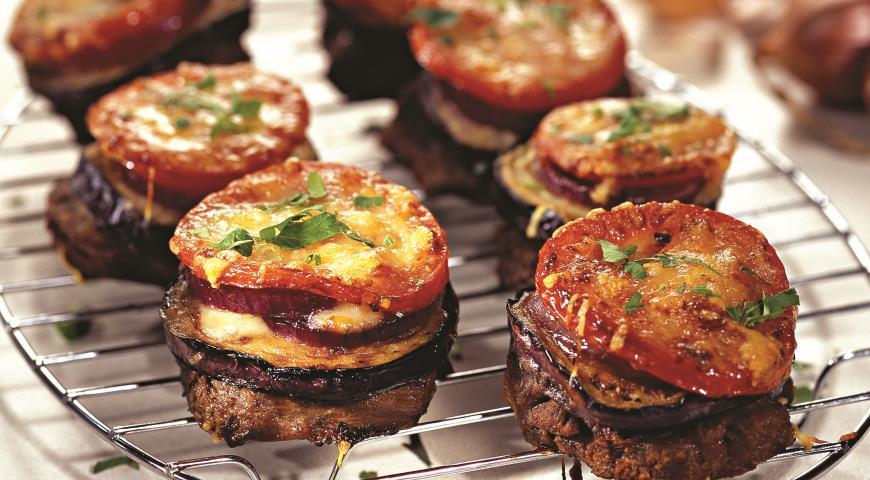 Agneau aux aubergines et tomates