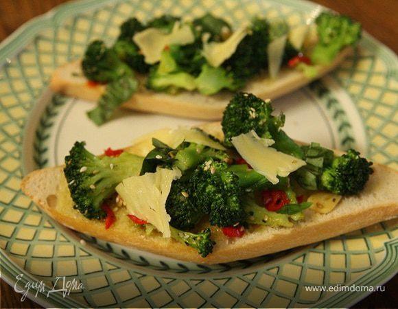 ด้วยบร็อคโคลี่ กระเทียม และพริก