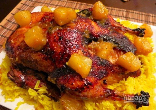 Canard farci à l'ananas