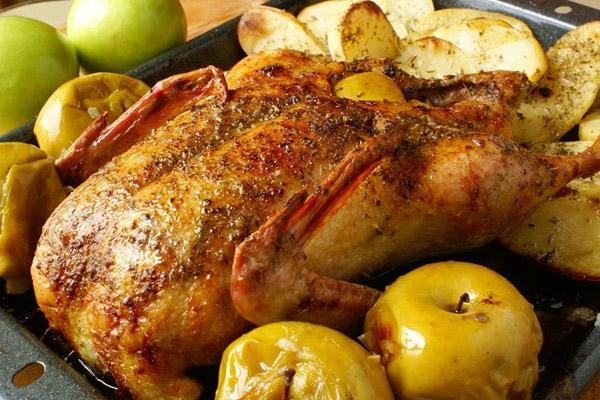 Recette classique de canard entier mariné