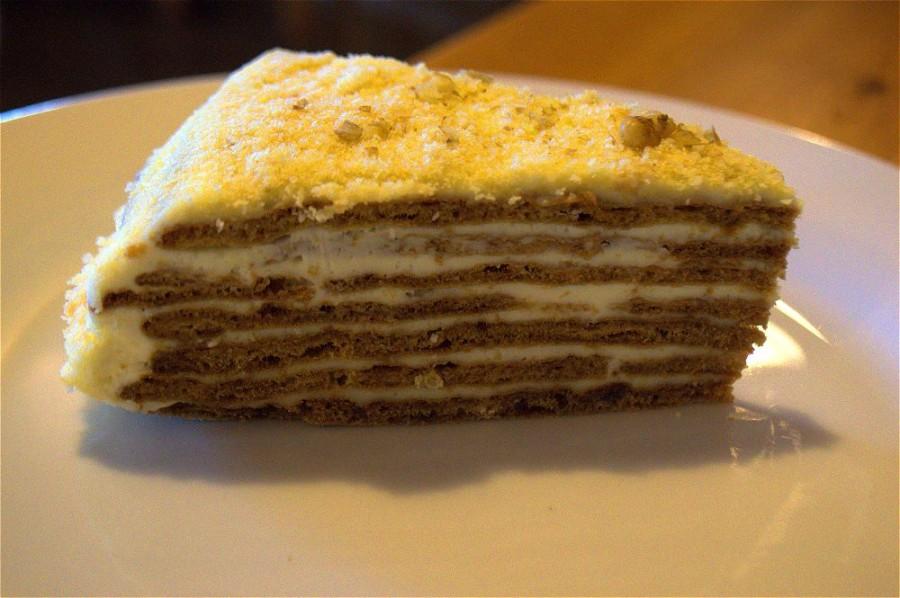 เค้กน้ำผึ้ง "โนเบิล"