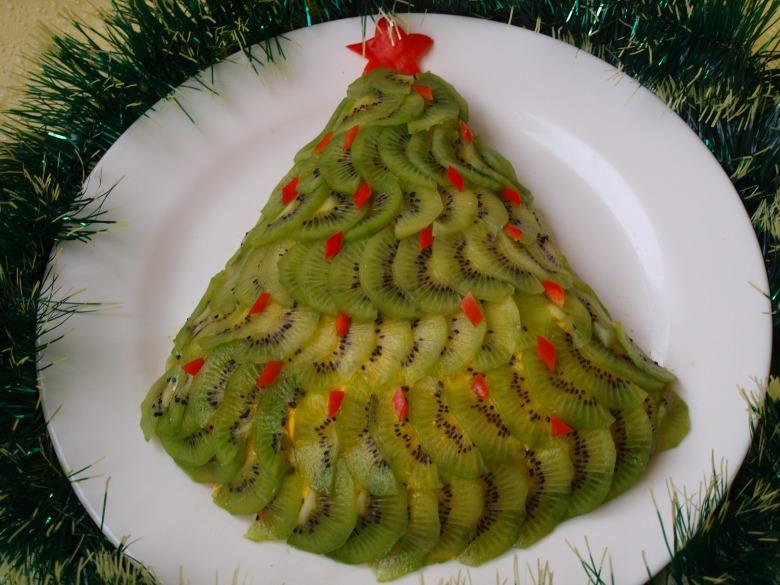 สลัดกีวี "ต้นคริสต์มาส"