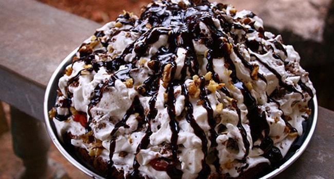 เค้กซากปรักหักพังของเคานต์