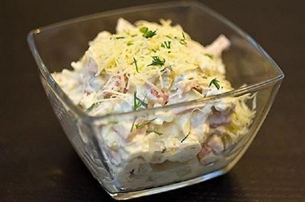 "ความงามของรัสเซีย" ด้วยครีมเปรี้ยว