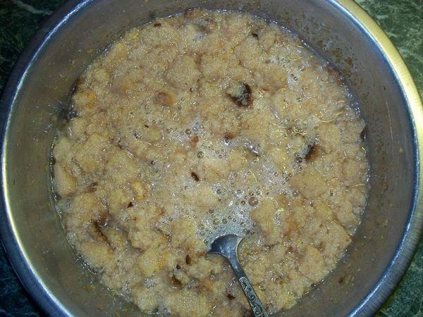 การป้อนขนมปัง