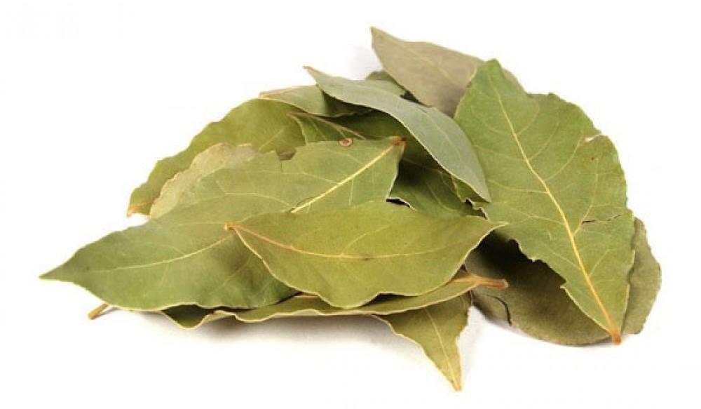 ใบกระวาน