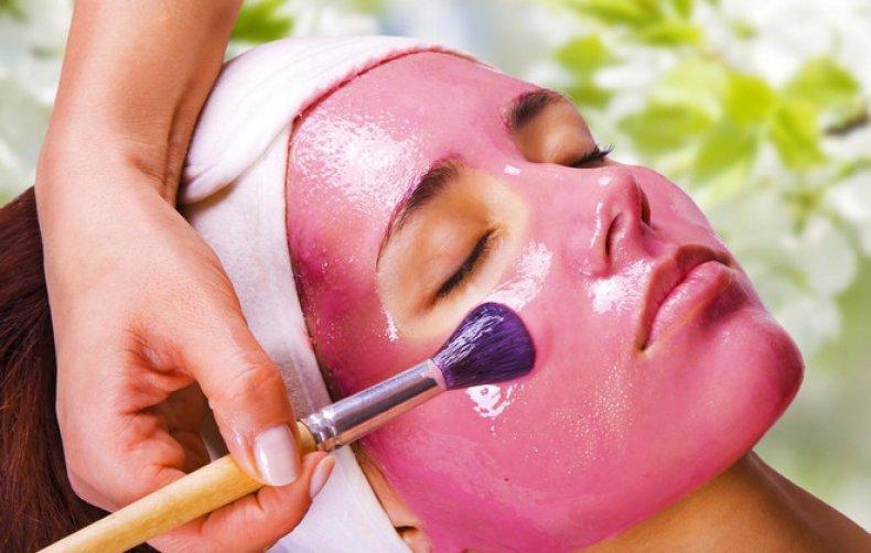 ลิงกอนเบอร์รี่ในเครื่องสำอาง