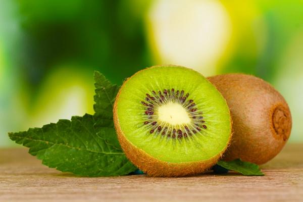 Les bienfaits et les inconvénients du kiwi