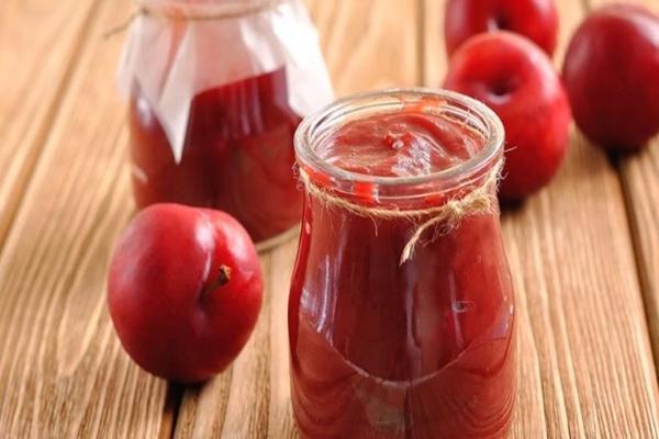 สูตรทาเคมาลีลูกพลัมเชอร์รี่แดงสำหรับฤดูหนาว