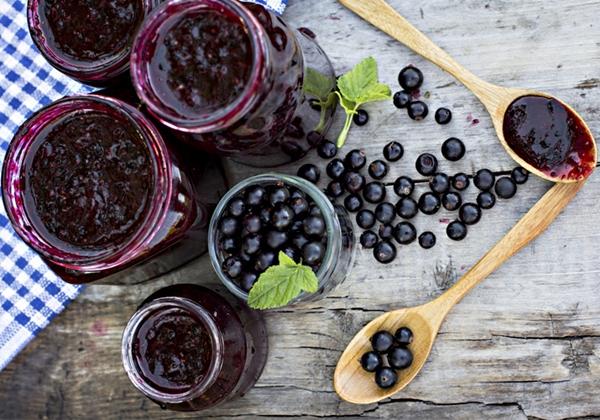 Aux cerises et aux pommes