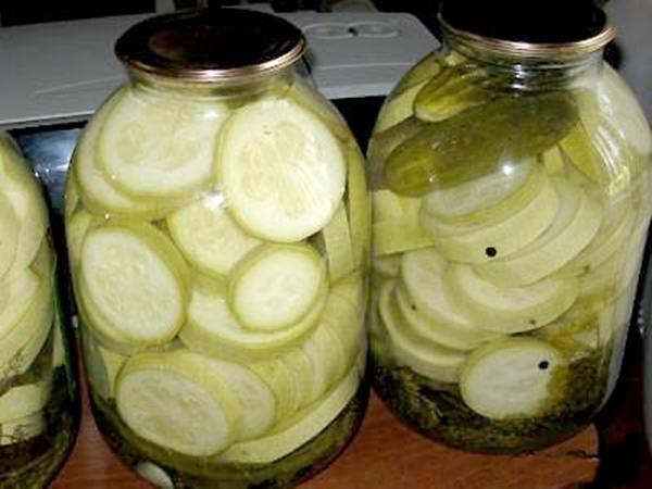 ซูกินี่ดองแบบไม่ผ่านการฆ่าเชื้อ