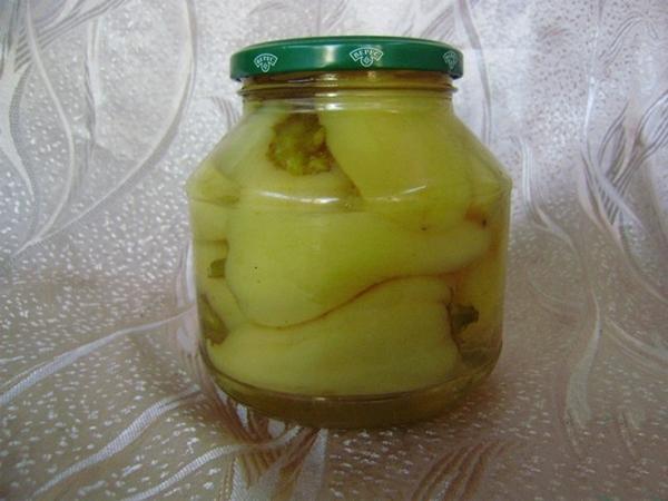 พริกหวานทั้งลูก