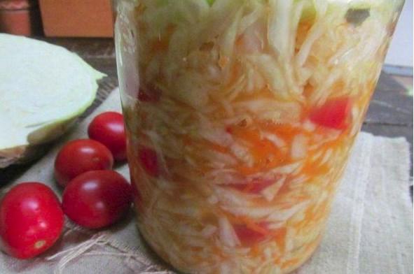 กะหล่ำปลีกับมะเขือเทศ