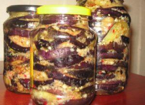 12 meilleures recettes pour conserver les aubergines à l'ail pour l'hiver