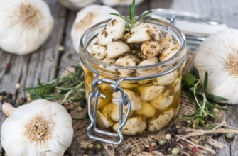 กระเทียมหมัก