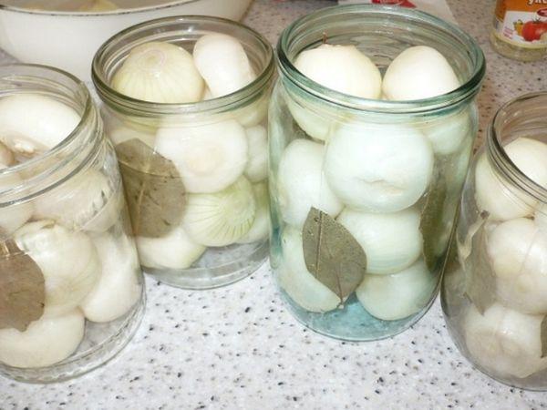 การดองหัวหอม