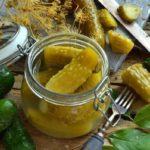 การดองแตงกวา