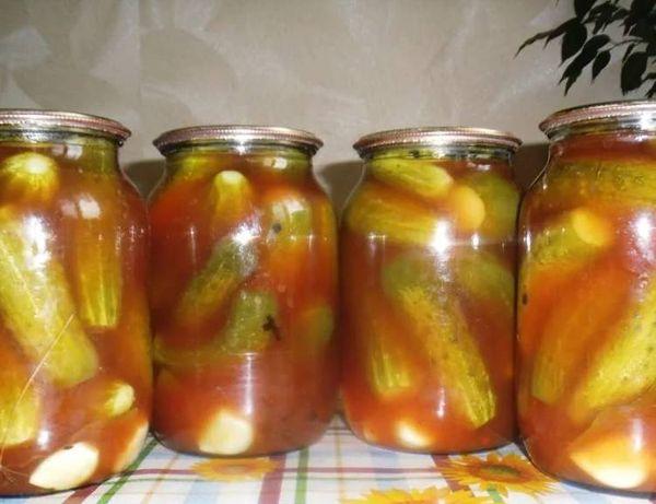 แตงกวากับซอสมะเขือเทศ