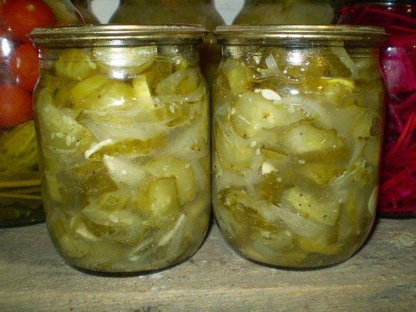 แตงกวาในน้ำมัน