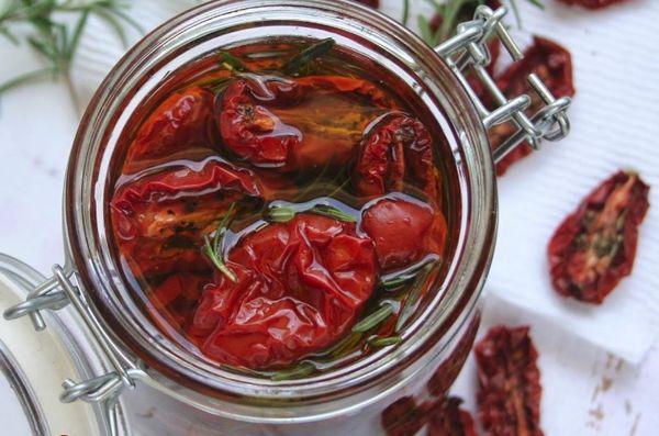 มะเขือเทศตากแห้ง