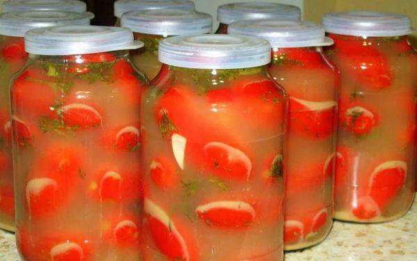 tomates marinées