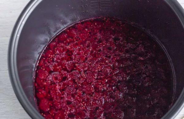 แยมในหม้อหุงช้า