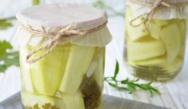 Courgettes à la hongroise