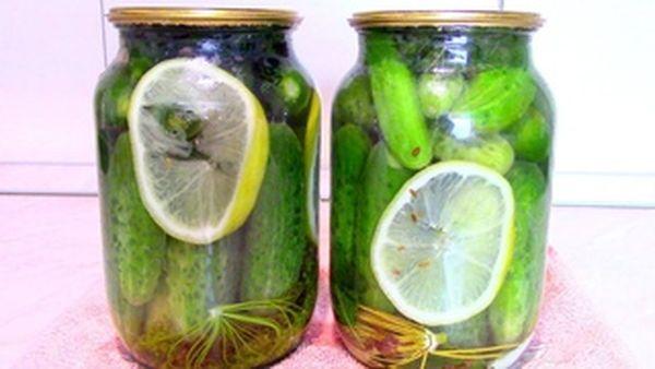 ผักดองในซอสหมักปราก