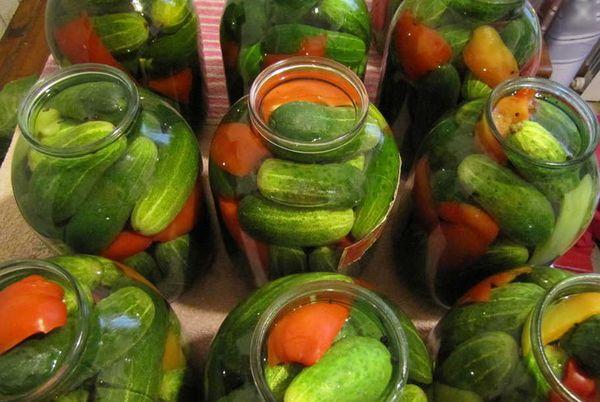 แตงกวากับพริกไทย