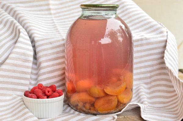 ด้วยผลแอปริคอต