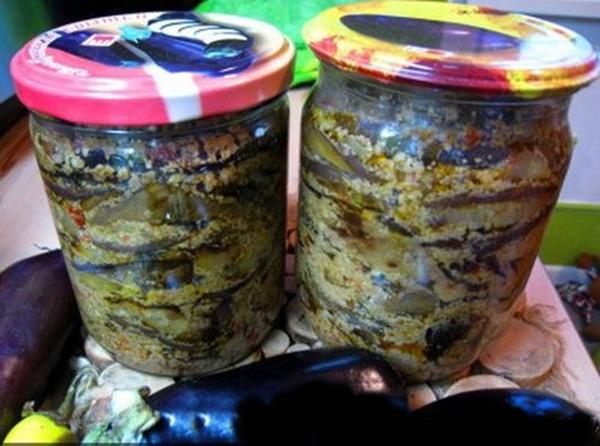 มะเขือยาวกับถั่วสำหรับฤดูหนาว