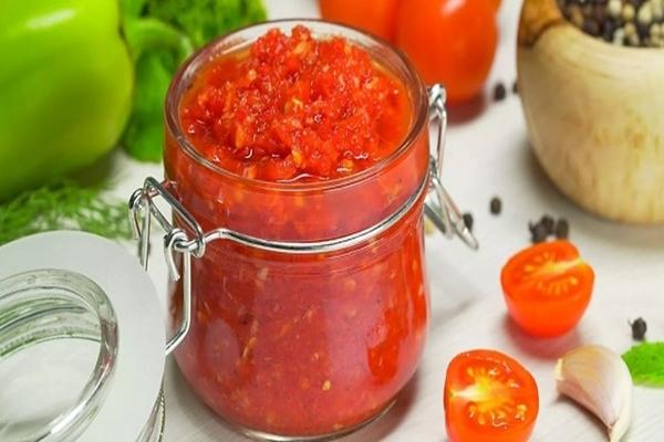 Les meilleures recettes d'adjika d'hiver