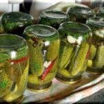 การดองแตงกวาในถังโดยใช้วิธีเย็น