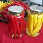 ฝักเค็มขมทั้งฝักผสมน้ำผึ้ง