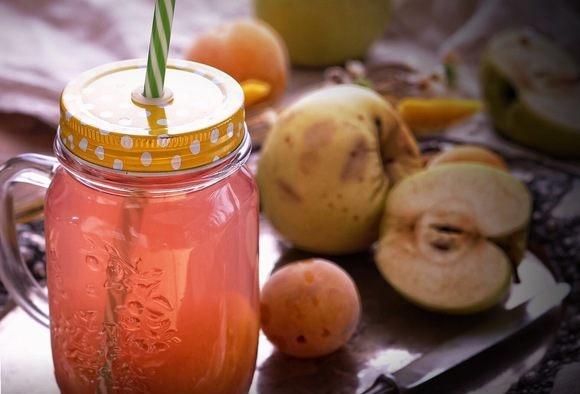 แอปเปิ้ลคอมโพทในขวด