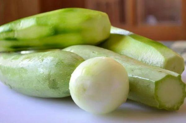 บวบและหัวหอม