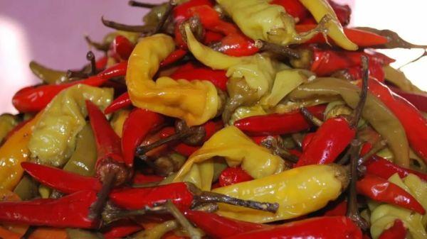 Poivrons marinés