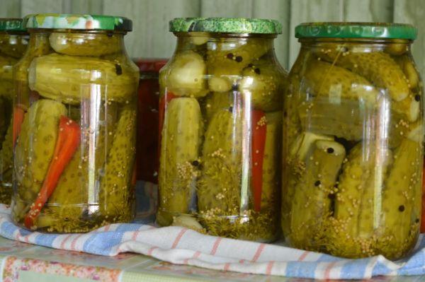 การดองผัก