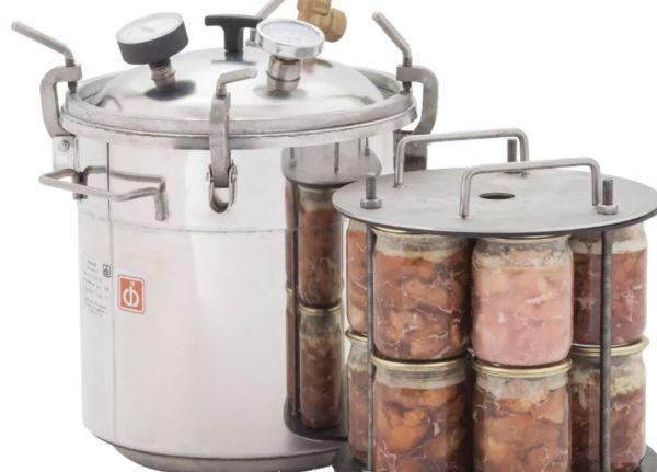 เนื้อกระป๋อง