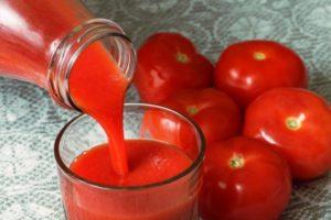 TOP 13 des recettes pour faire du jus de tomate à la maison pour l'hiver
