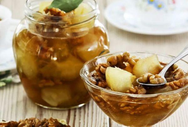 แยมกับถั่ว